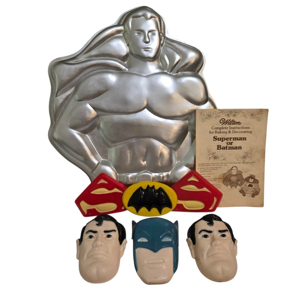 Vintage Wilton Superman / Batman Cake Pan Mold Set + Instructions Faces 1977